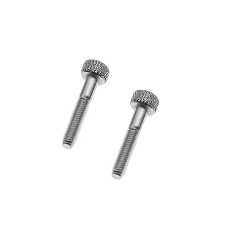 Hand-Tightened Screw (4)
