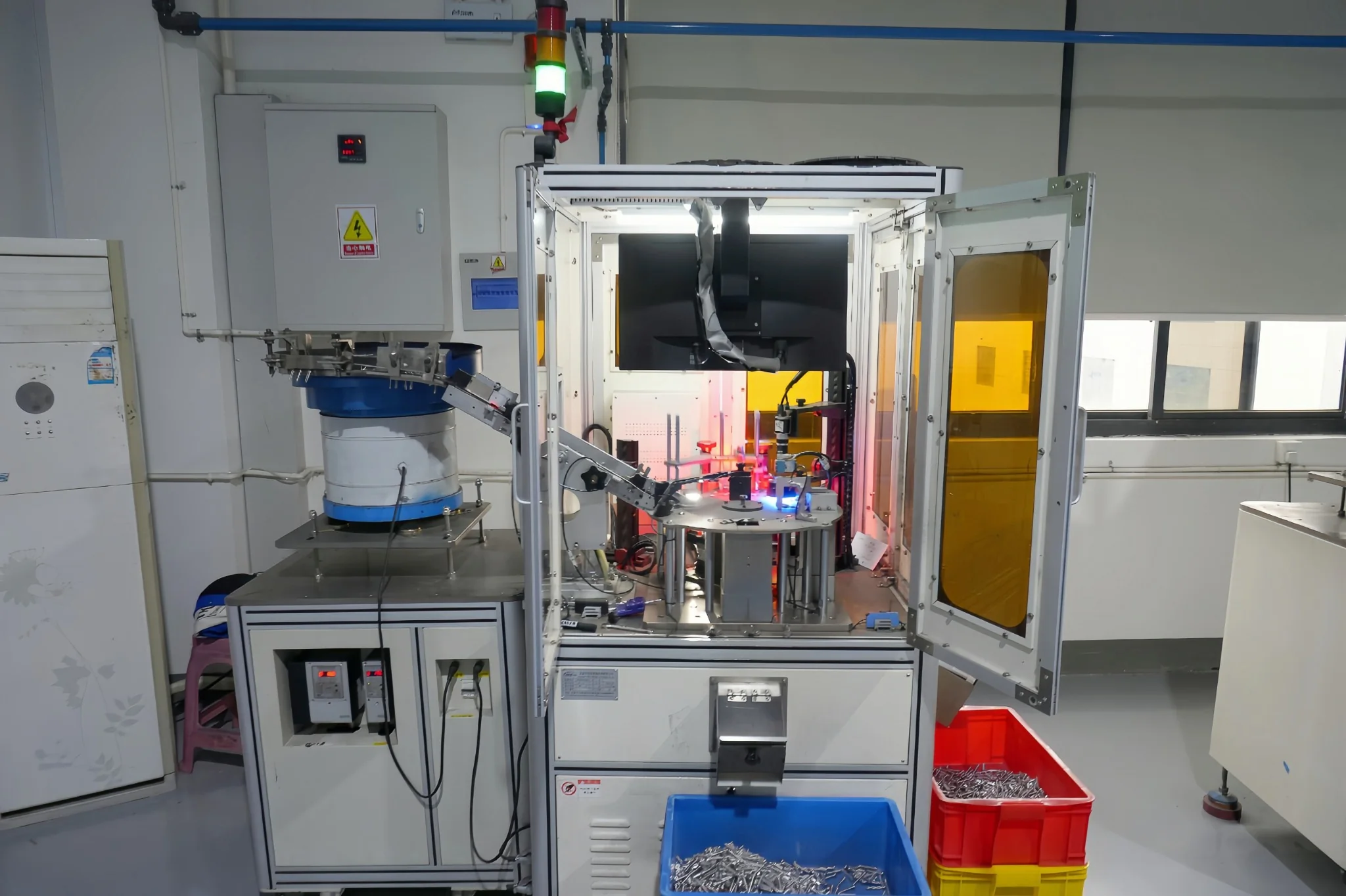 Optical sorting and quality inspection for custom fasteners
